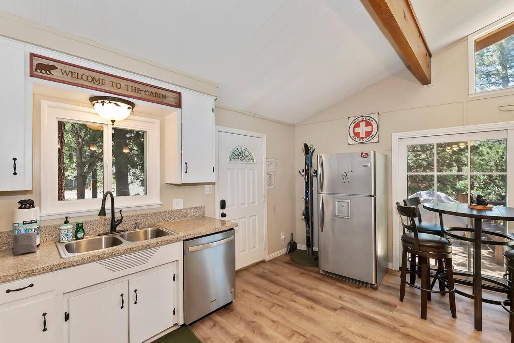 Chalet Monterey W/Hot Tub - Big Decks/Bbq Villa Big Bear Lake Eksteriør billede