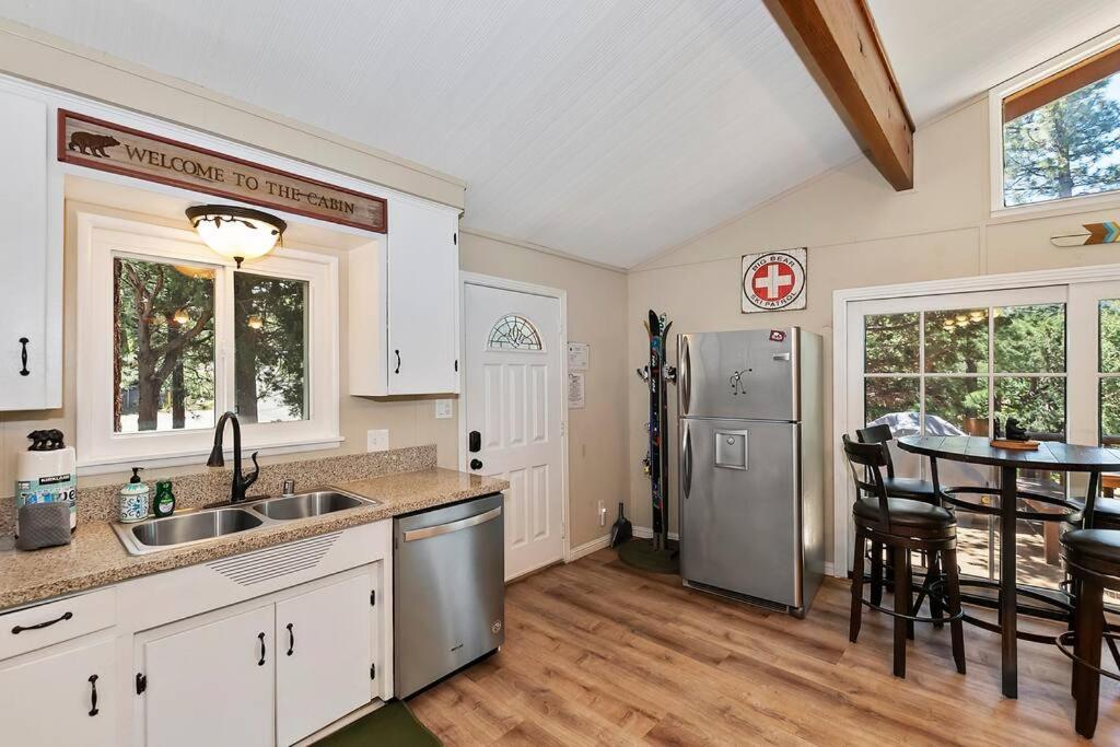 Chalet Monterey W/Hot Tub - Big Decks/Bbq Villa Big Bear Lake Eksteriør billede