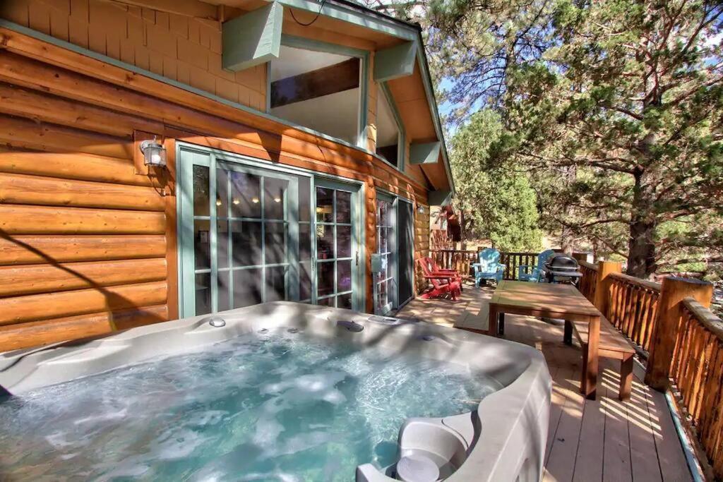 Chalet Monterey W/Hot Tub - Big Decks/Bbq Villa Big Bear Lake Eksteriør billede