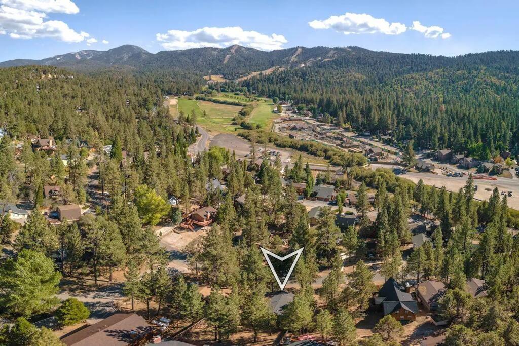 Chalet Monterey W/Hot Tub - Big Decks/Bbq Villa Big Bear Lake Eksteriør billede