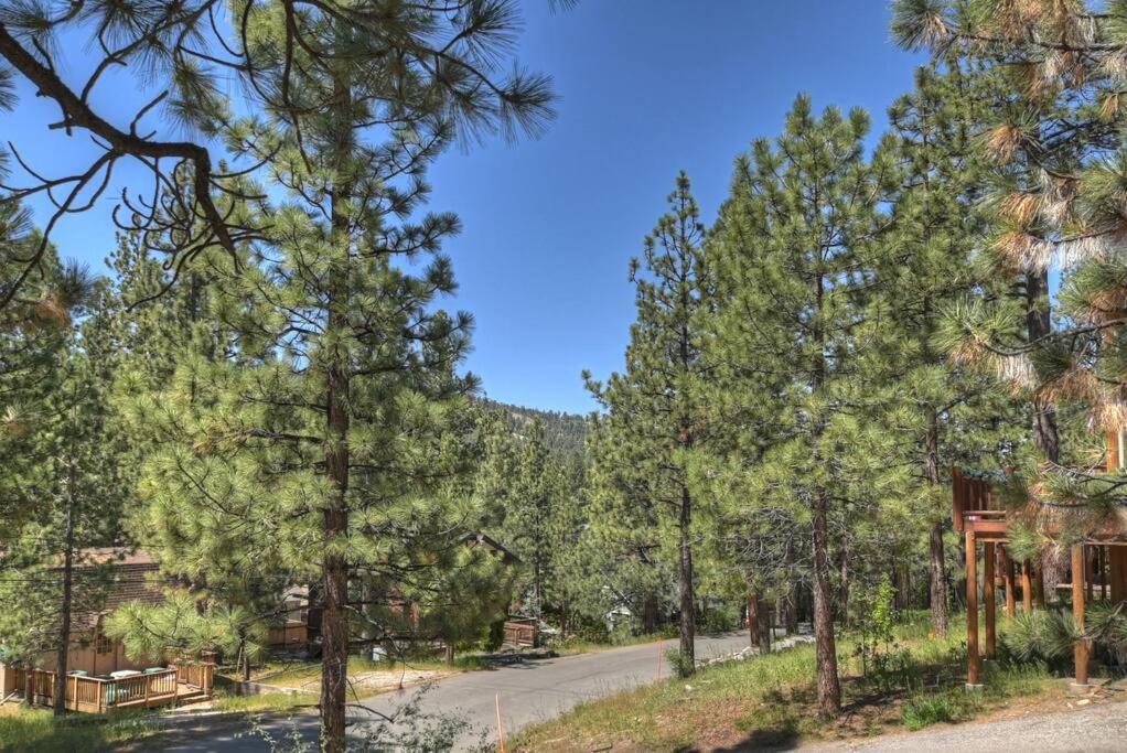 Chalet Monterey W/Hot Tub - Big Decks/Bbq Villa Big Bear Lake Eksteriør billede