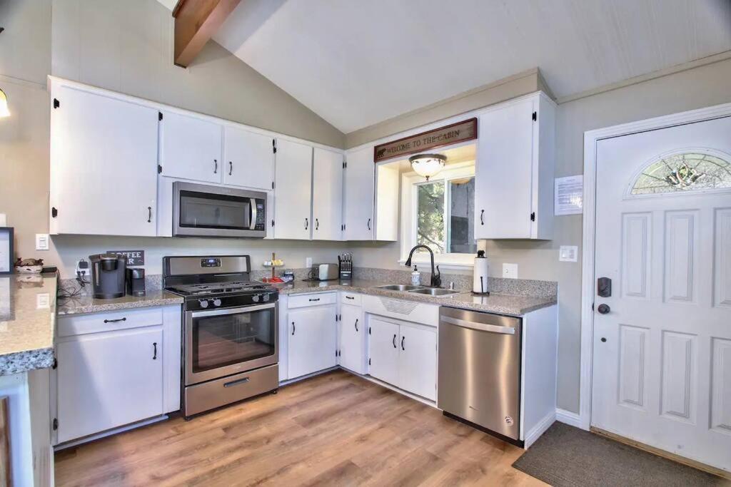 Chalet Monterey W/Hot Tub - Big Decks/Bbq Villa Big Bear Lake Eksteriør billede