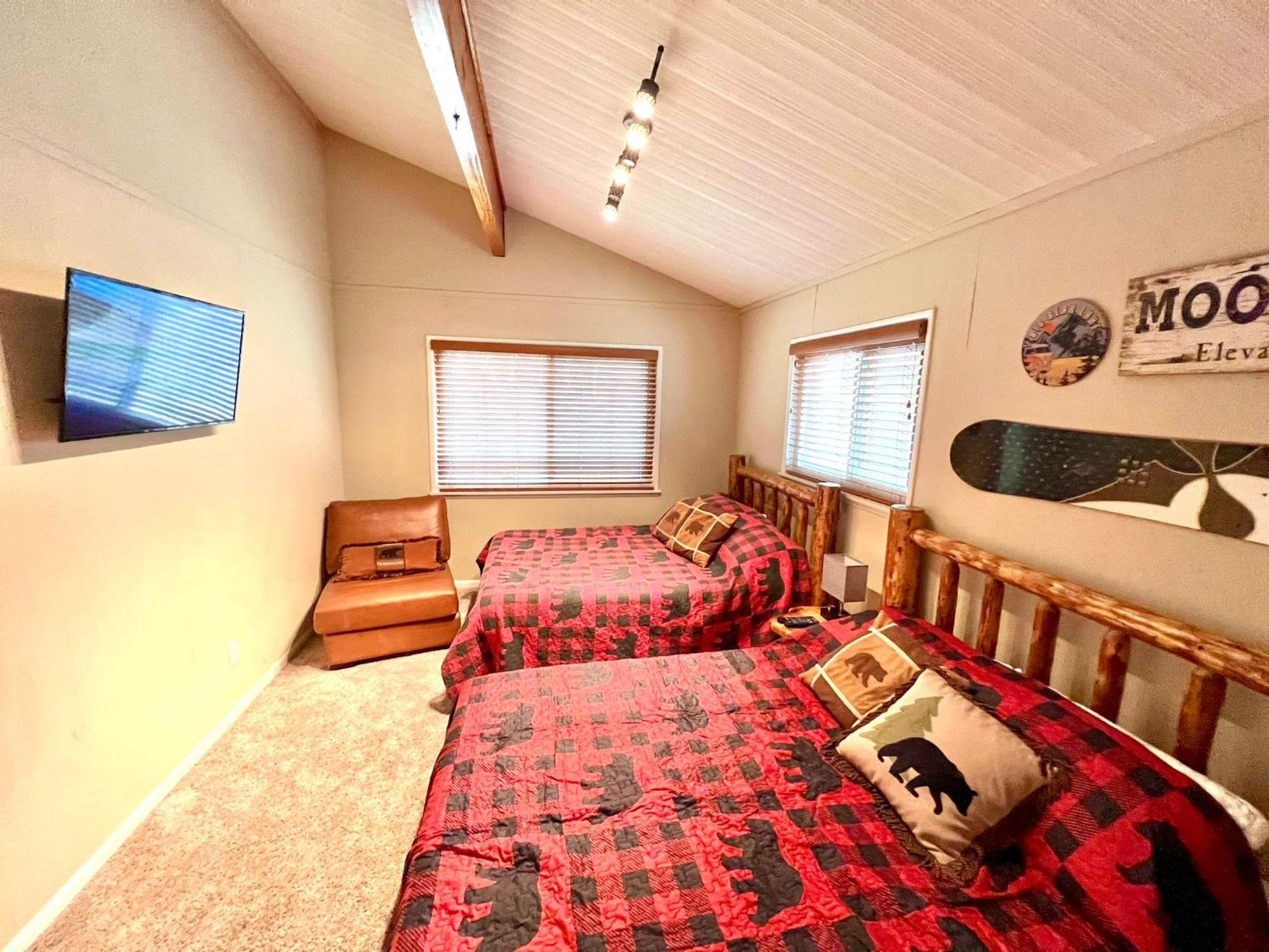 Chalet Monterey W/Hot Tub - Big Decks/Bbq Villa Big Bear Lake Eksteriør billede